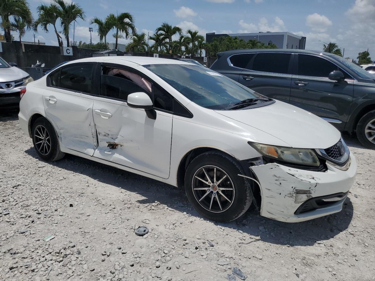 Honda Civic lx 2013