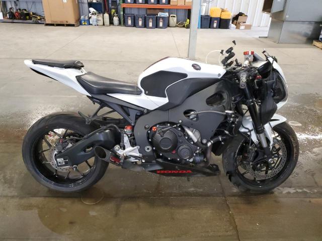 2014 HONDA CBR1000 RR JH2SC5953EK600221