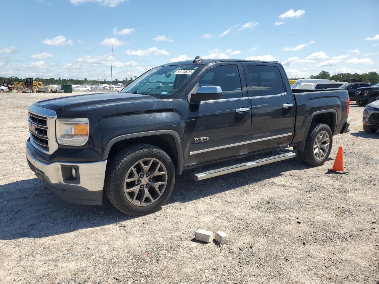 GMC SIERRA C1500 SLT