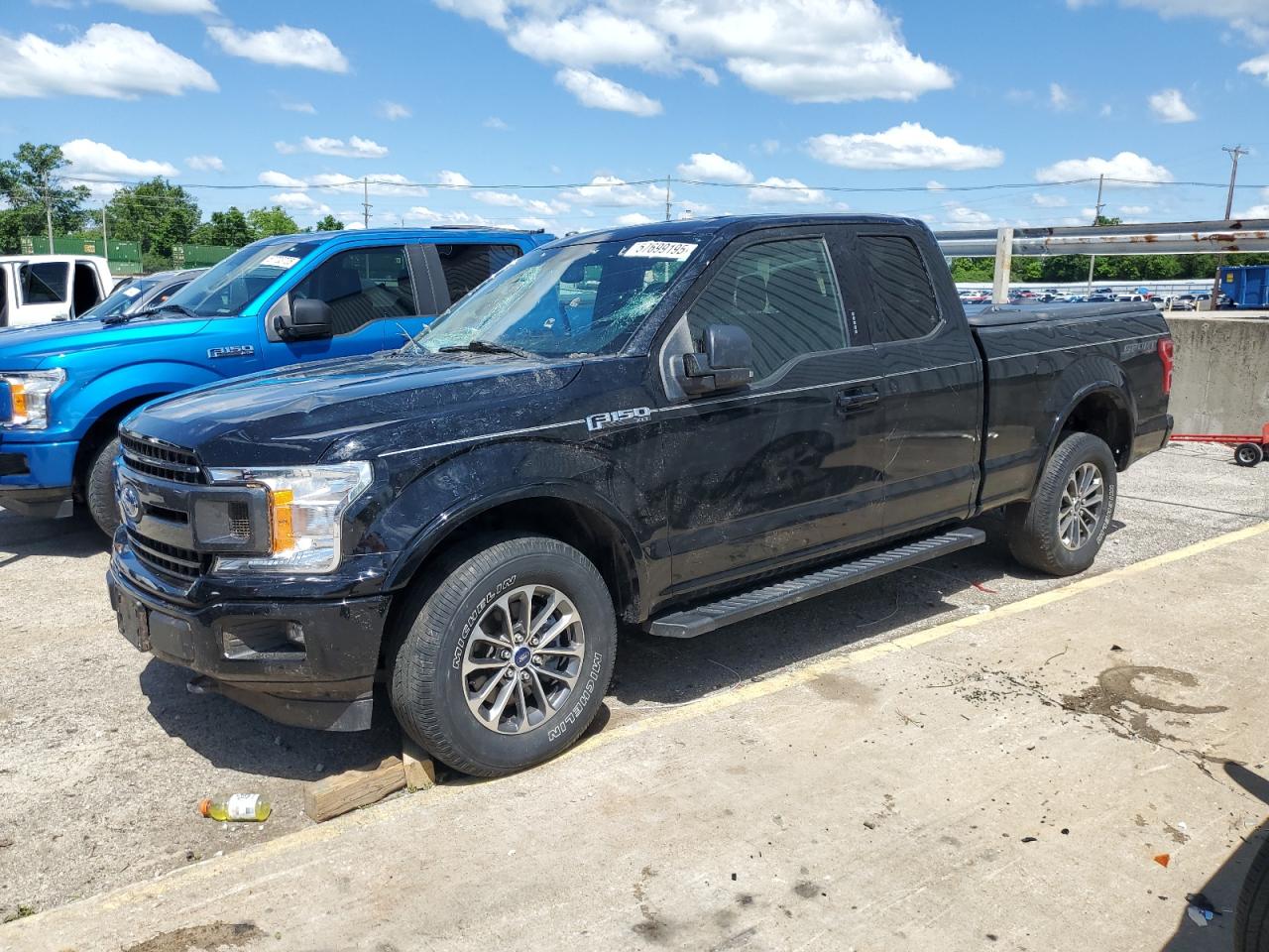 FORD F-150 SUPER CAB