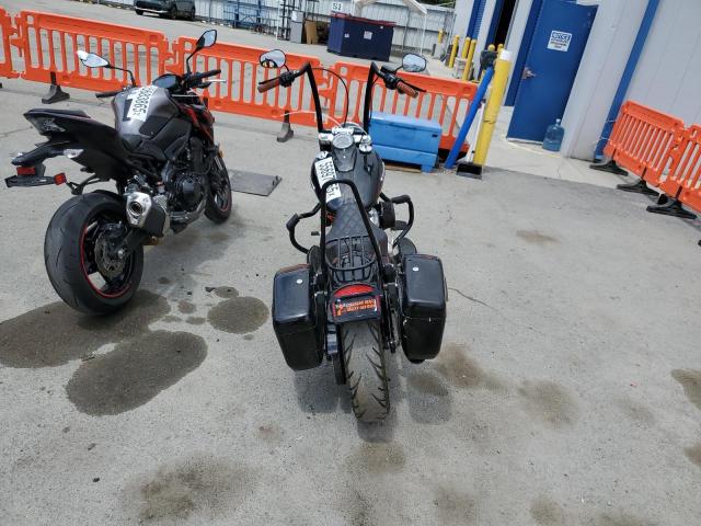 2019 HARLEY-DAVIDSON FLSL 1HD1YDJ63KB067558