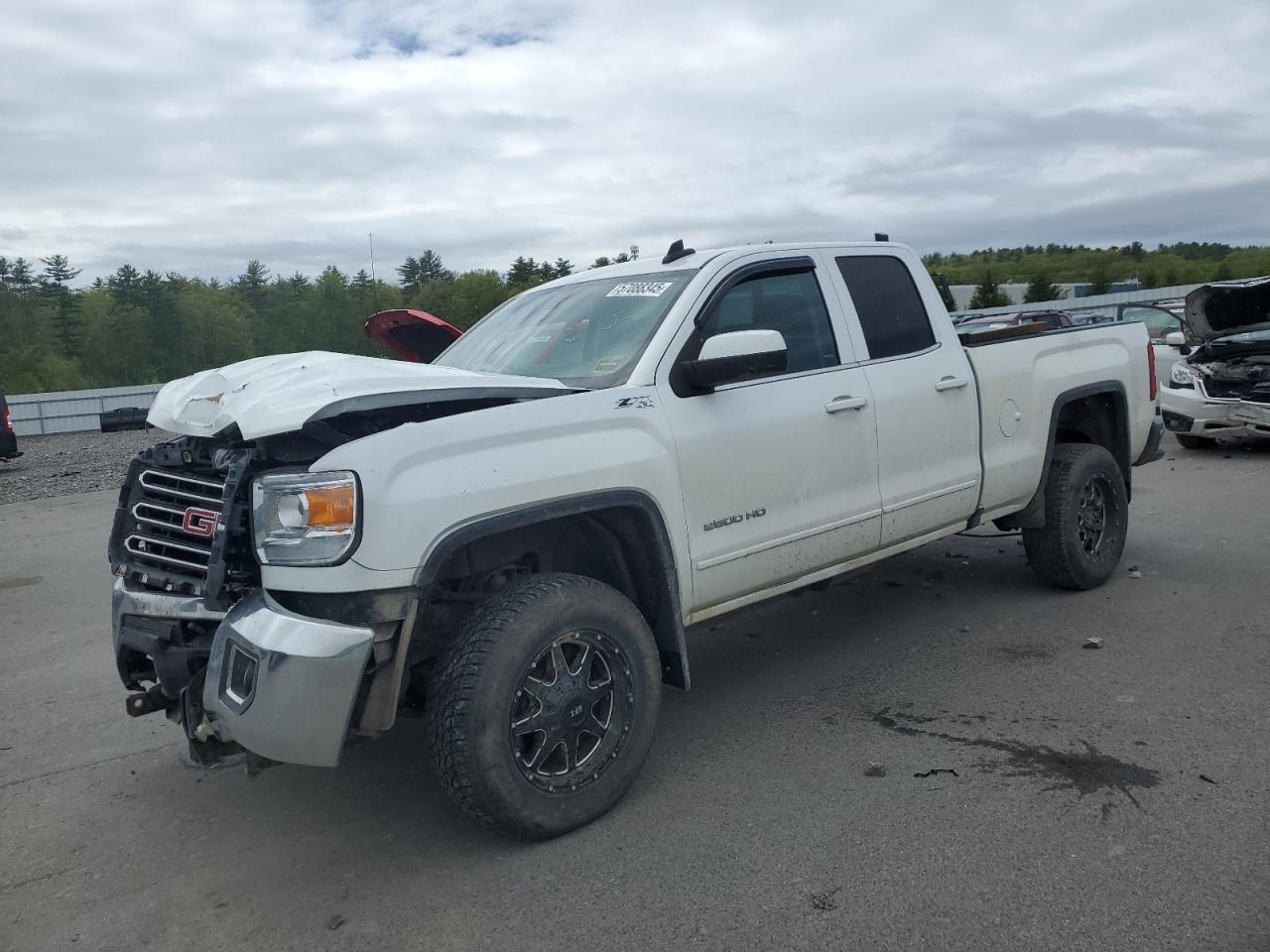GMC SIERRA K2500 SLE