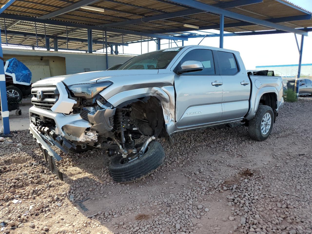  Salvage Toyota Tacoma