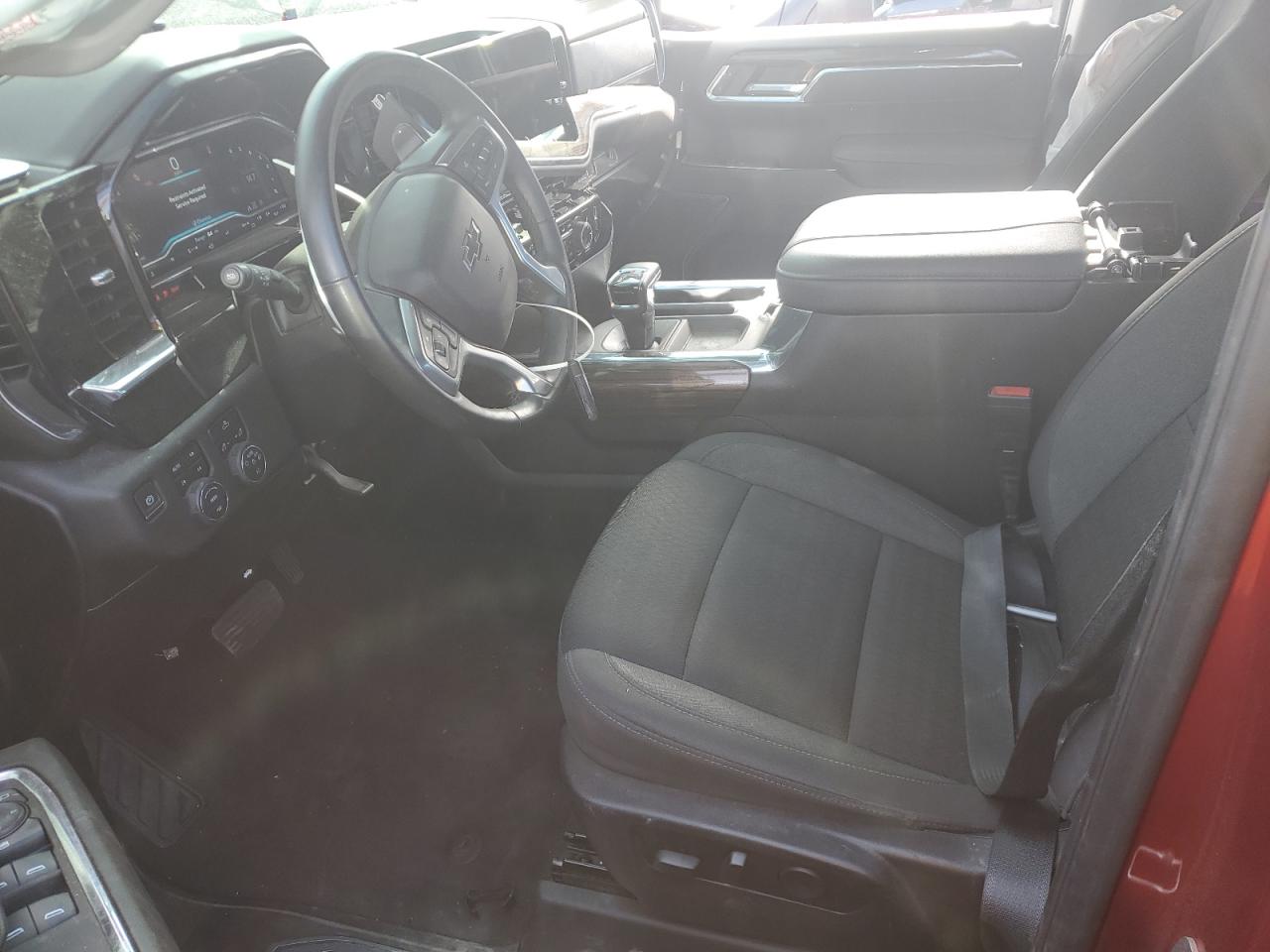 Chevrolet Silverado 2023