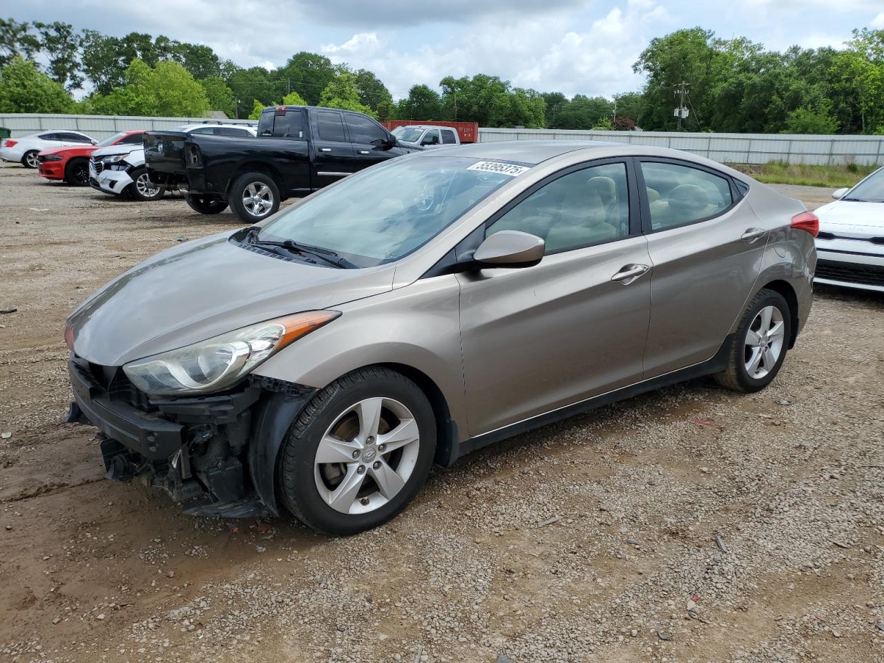 HYUNDAI ELANTRA GLS