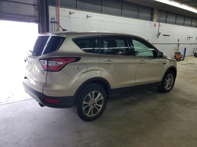 Vin: 1fmcu9gd1huc74225, lot: 57636975, ford escape se 20173