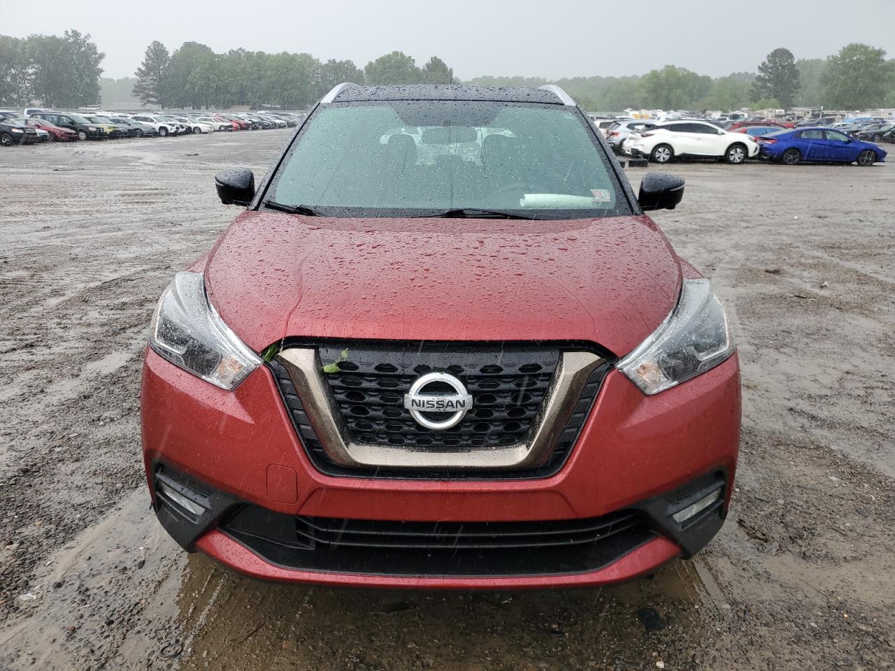NISSAN KICKS S