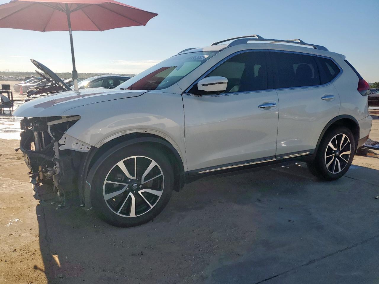 NISSAN ROGUE SV