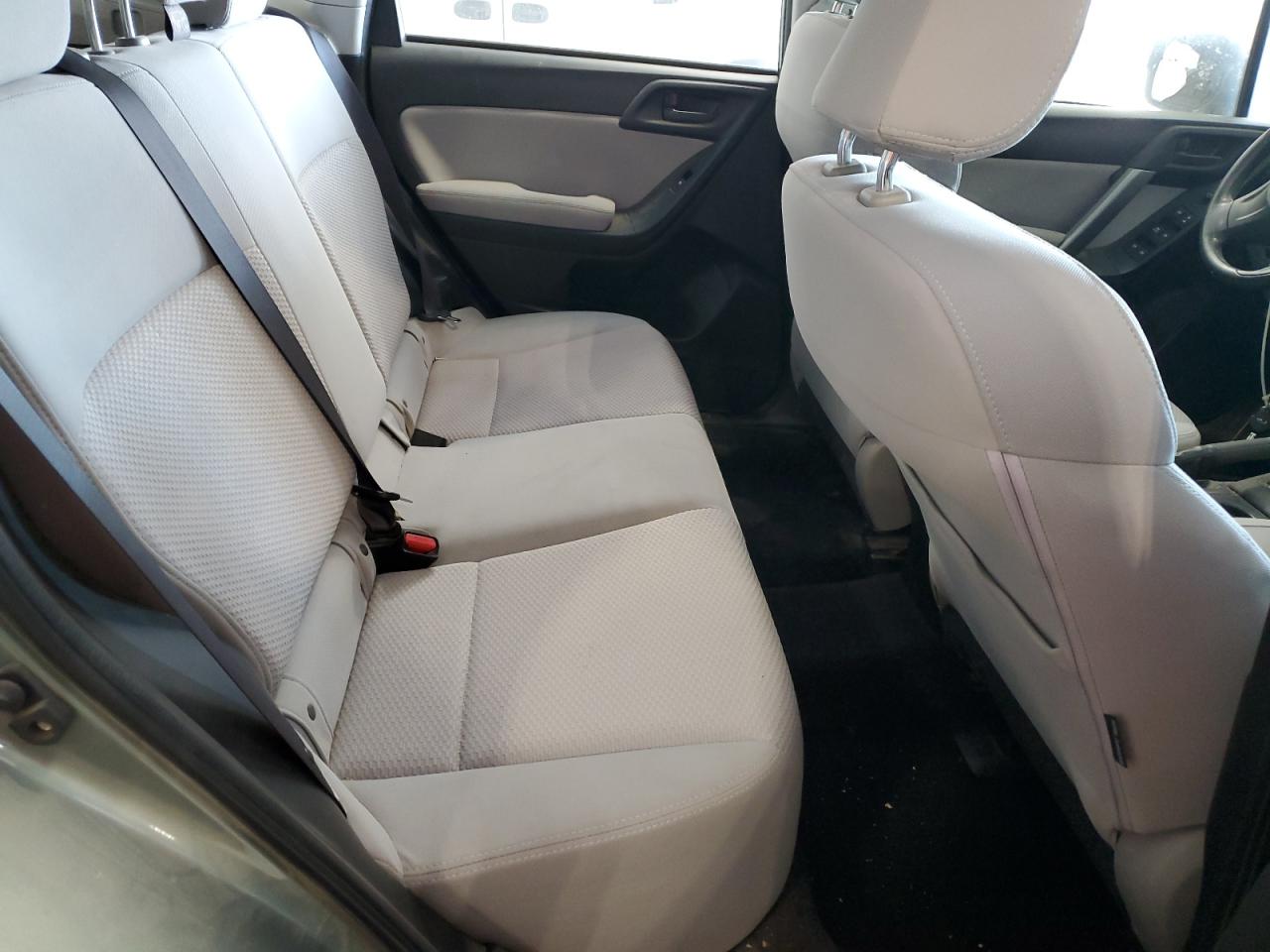 Subaru Forester 2 2015