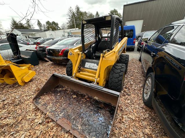 JOHN DEERE 250 2010 yellow   KV0250A250800 photo #3