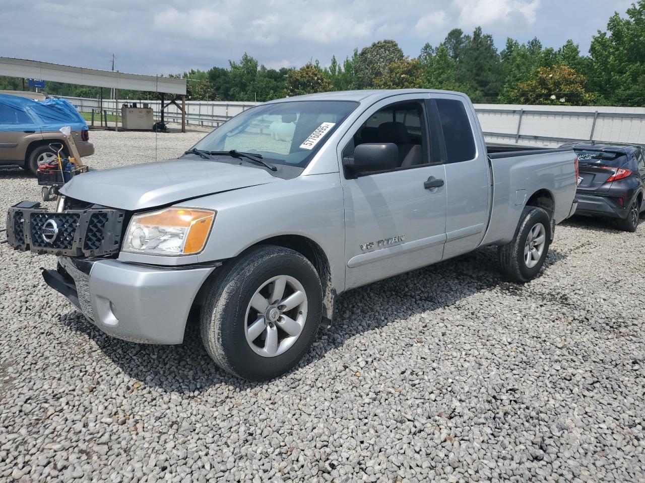 NISSAN TITAN S