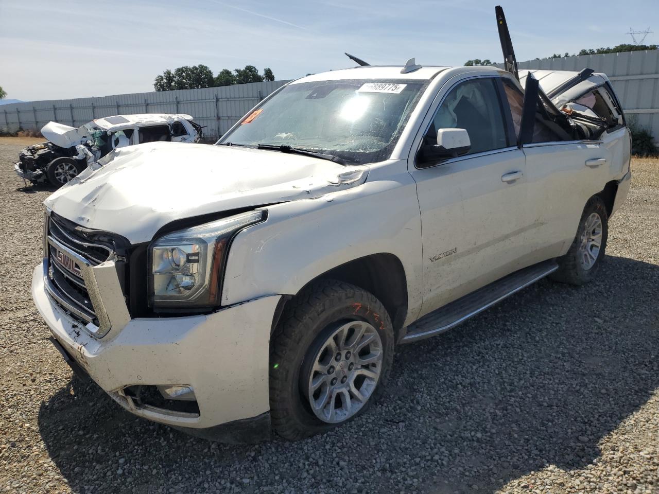 GMC YUKON SLT