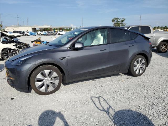Vin: 7saygaee9pf902637, lot: 58523305, tesla model y 2023 img_1