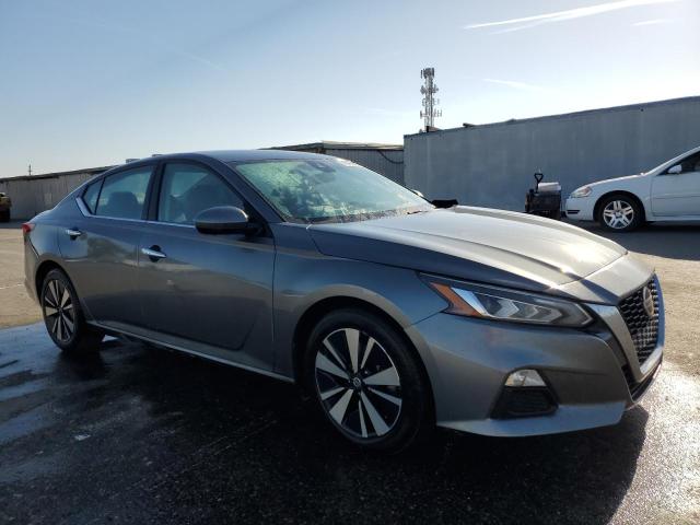 Vin: 1n4bl4dv2mn333957, lot: 56218725, nissan altima sv 20214