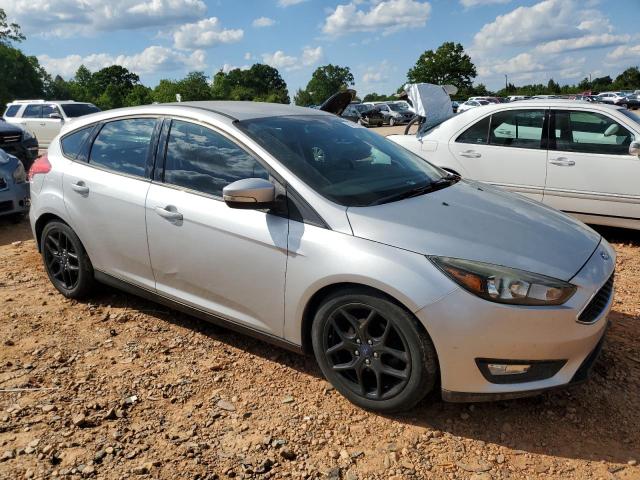 2016 FORD FOCUS SE - 1FADP3K22GL339614