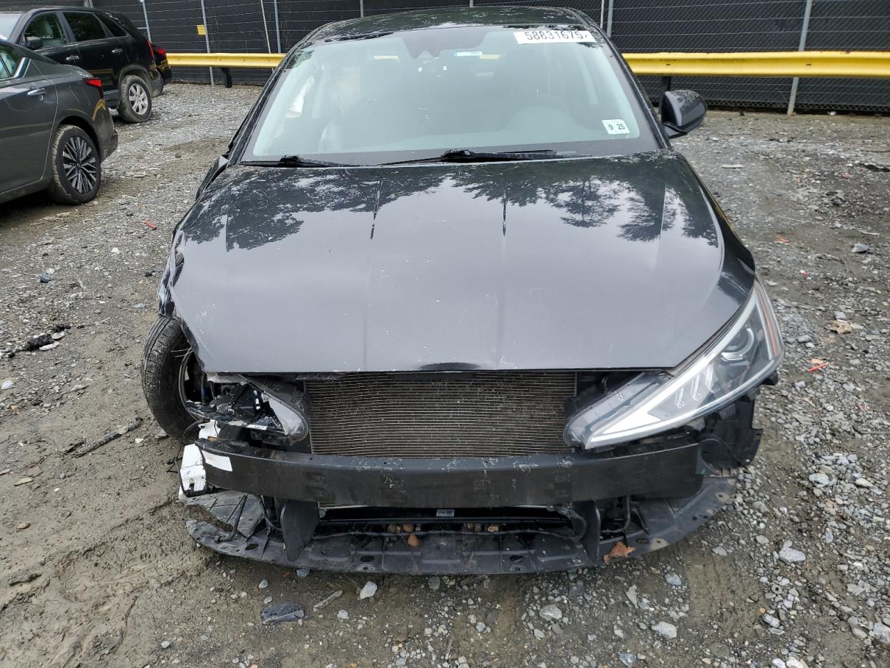 Hyundai Elantra se 2020