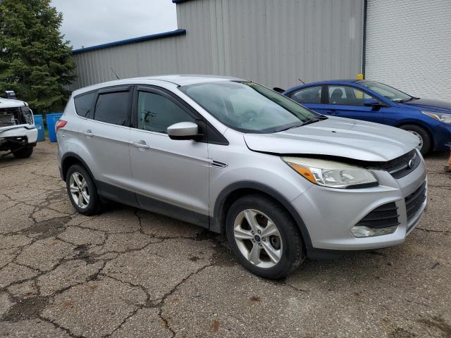 Vin: 1fmcu9g99fub82398, lot: 57408145, ford escape se 20154