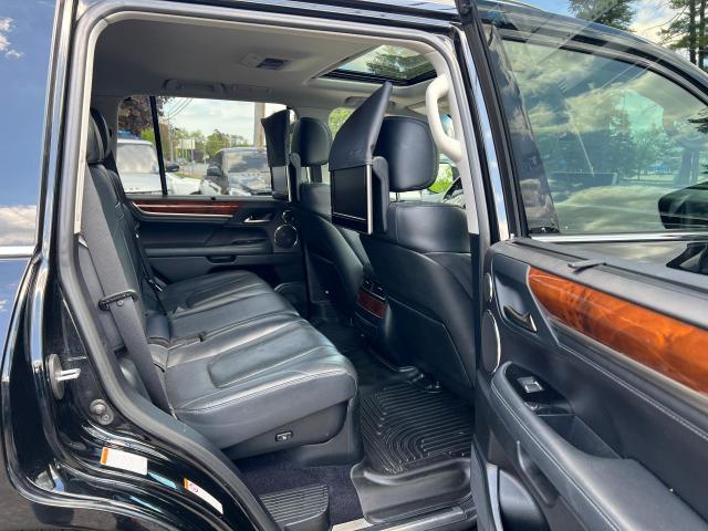 2018 LEXUS LX 570 JTJHY7AX8J4258452