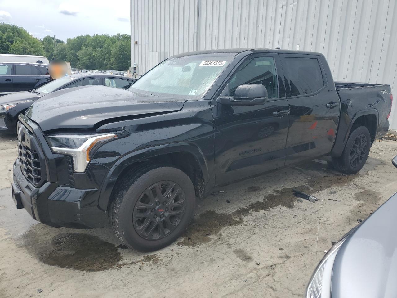 TOYOTA TUNDRA CREWMAX SR