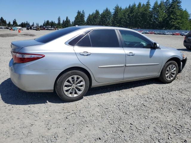 Vin: 4t1bf1fk1hu621978, lot: 58665325, toyota camry le 20173