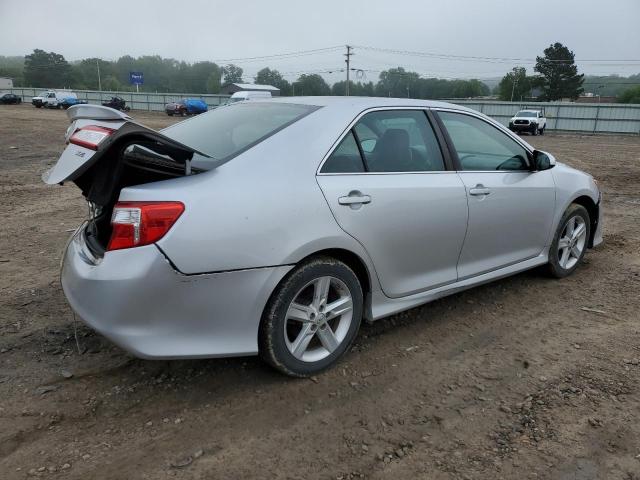 Vin: 4t1bf1fk4eu775693, lot: 56512085, toyota camry l 20143