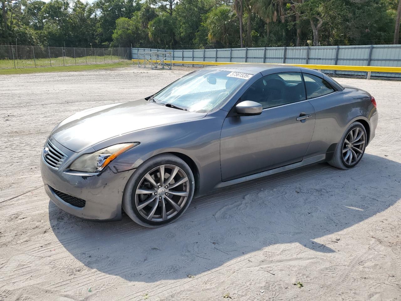 INFINITI G37 BASE