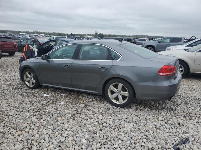 2015 VOLKSWAGEN PASSAT S - 1VWAT7A30FC117692