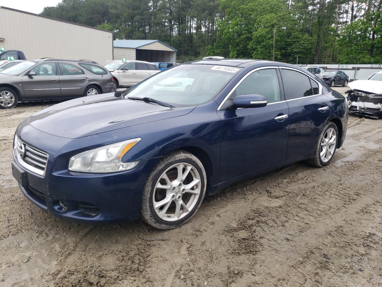 NISSAN MAXIMA S