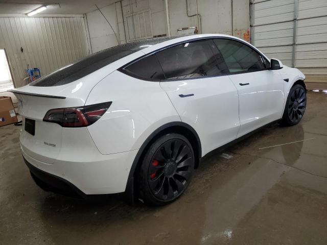 2022 TESLA MODEL Y 7SAYGDEF4NF389482