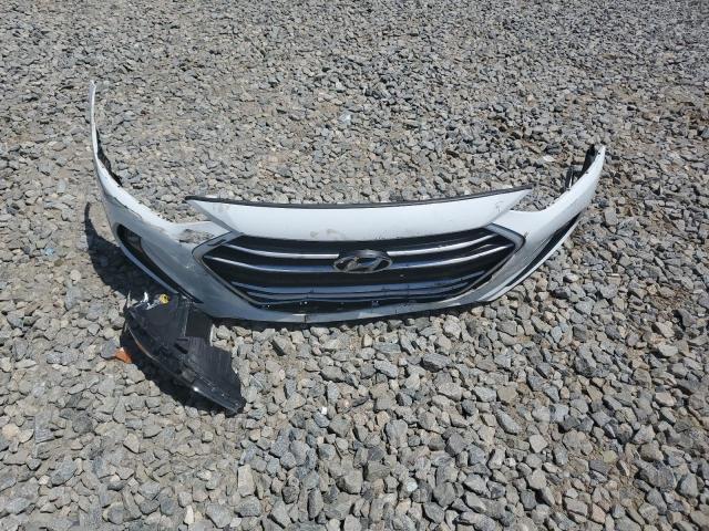2018 HYUNDAI ELANTRA SE - 5NPD84LF6JH300745