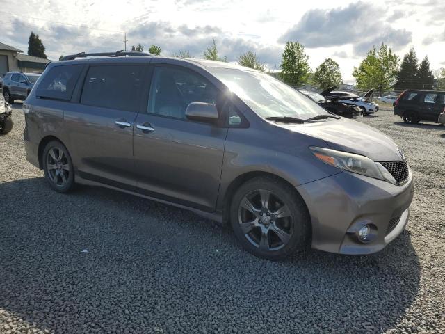 Vin: 5tdxz3dc0hs779855, lot: 56037865, toyota sienna se 20174