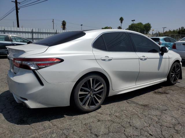 Vin: 4t1b61hk1ju073676, lot: 58536955, toyota camry xse 20183