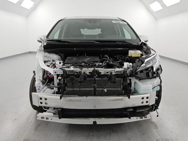 2024 TOYOTA SIENNA LIM 5TDZRKEC7RS217633