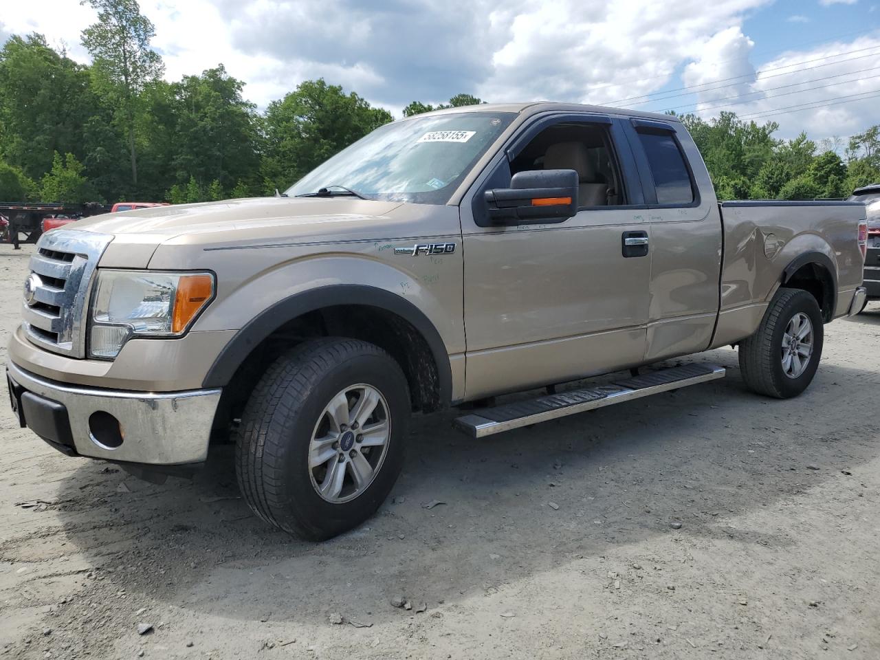 FORD F-150 SUPER CAB