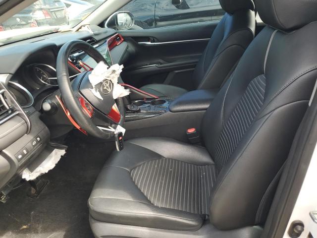2018 TOYOTA CAMRY L - 4T1B11HK1JU521798