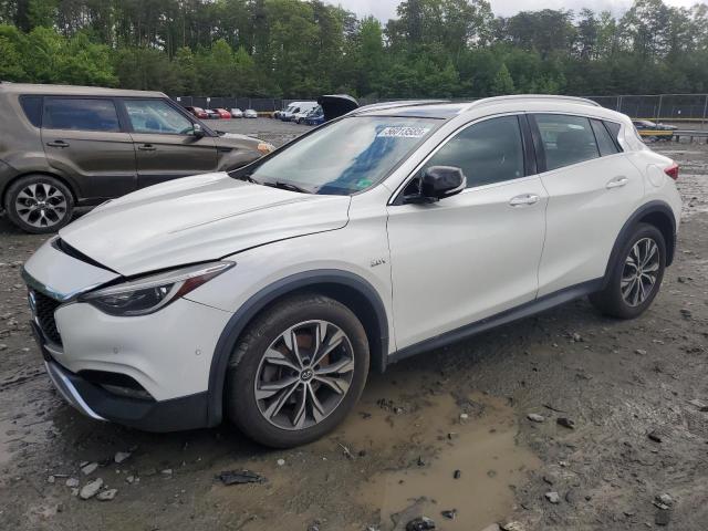 INFINITI QX30 BASE
