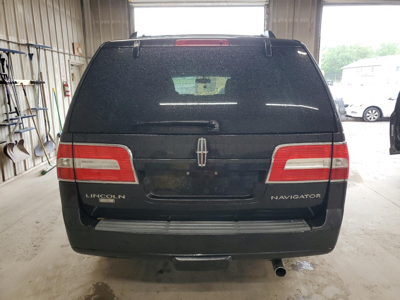 LINCOLN NAVIGATOR L