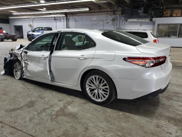 Vin: 4t1b11hk9ju030802, lot: 57133645, toyota camry l 20182