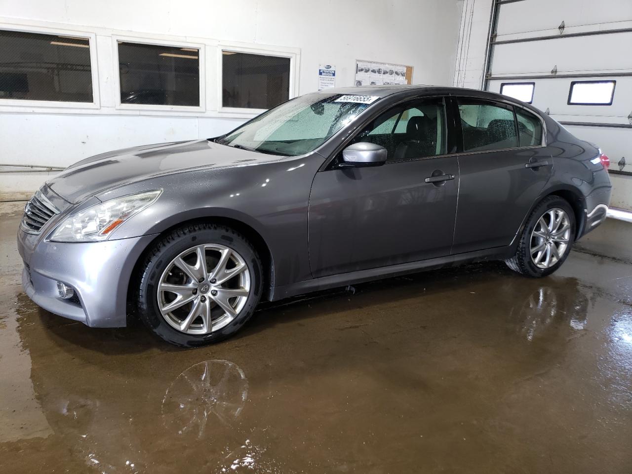 INFINITI G37
