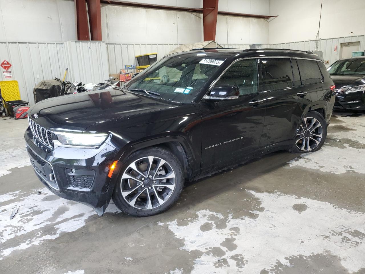  Salvage Jeep Grand Cherokee