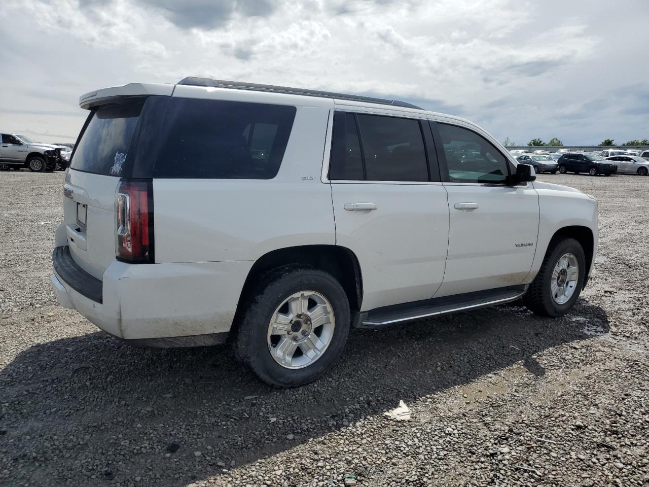 GMC YUKON SLT