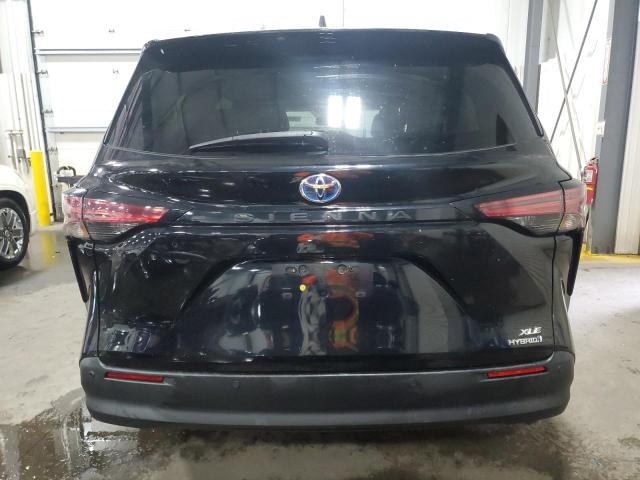 2021 TOYOTA SIENNA XLE - 5TDYRKECXMS024686