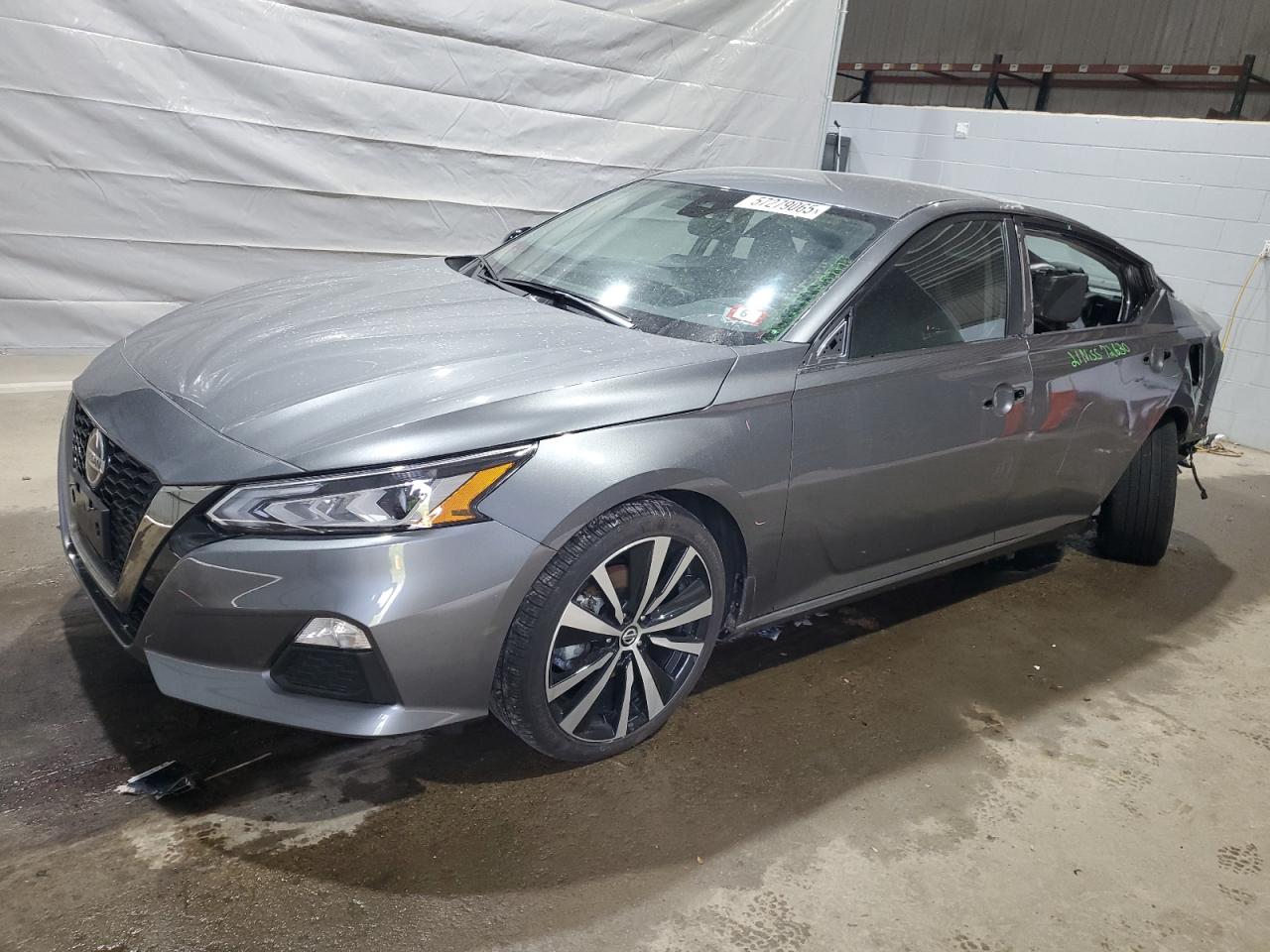 NISSAN ALTIMA SR