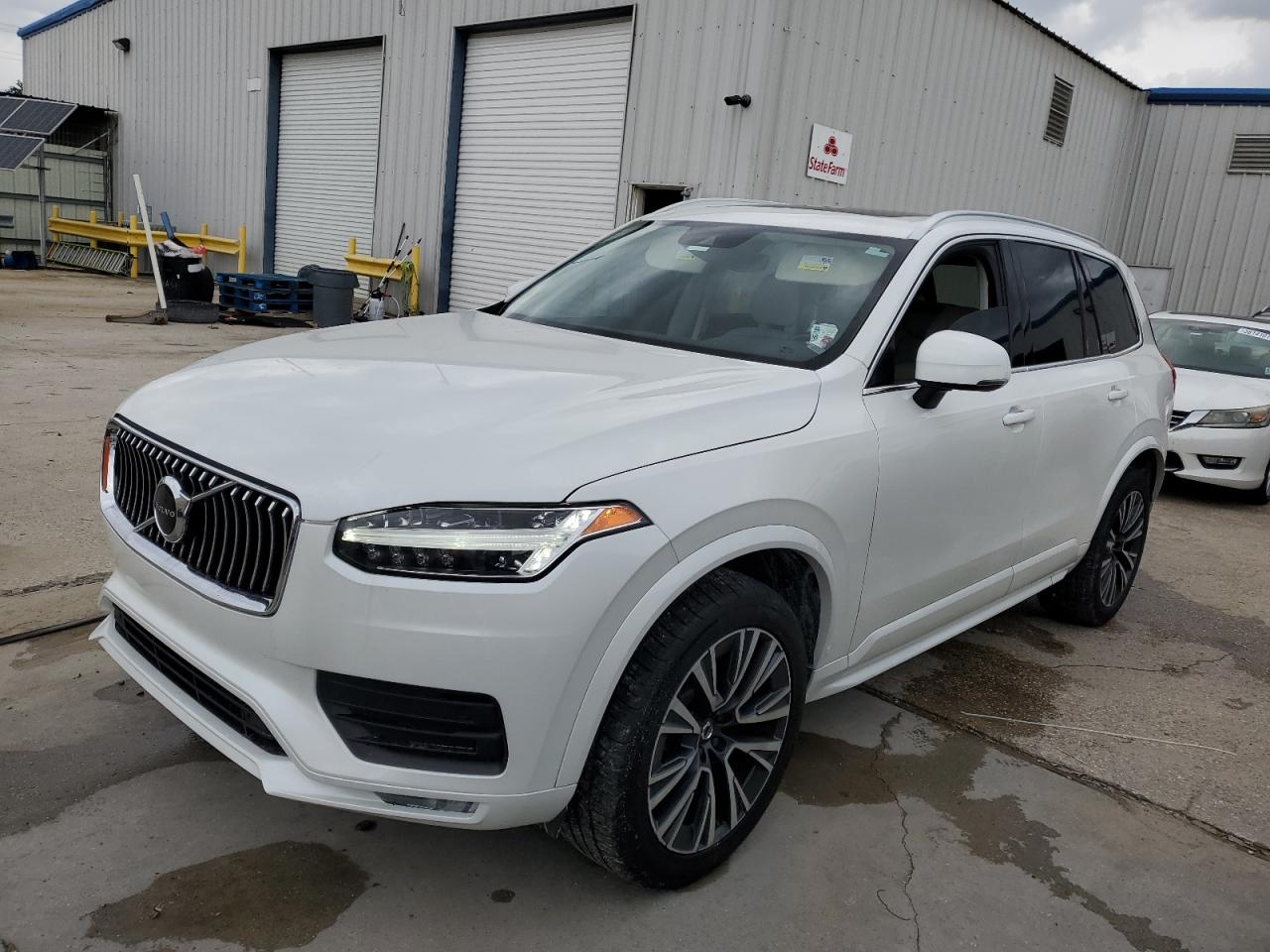 VOLVO XC90 T5 MOMENTUM