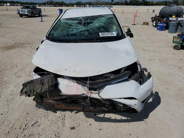 2018 TOYOTA RAV4 LE - JTMZFREV8JJ749395