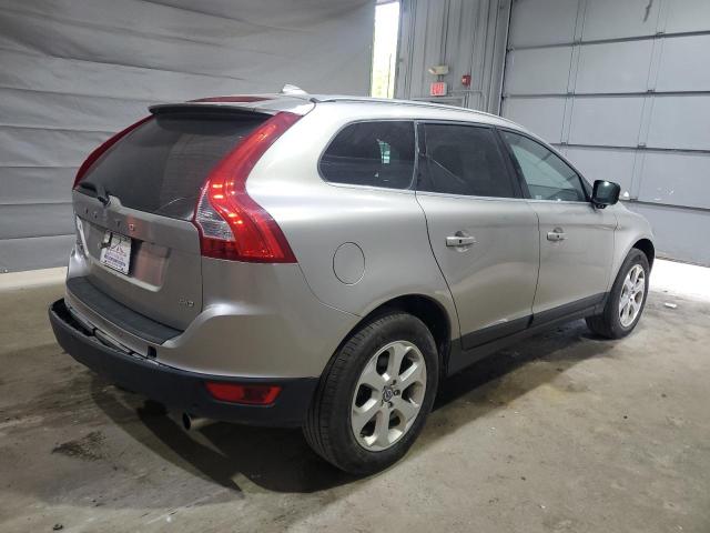 Vin: yv4940dz1d2373429, lot: 58900985, volvo xc60 3.2 20133