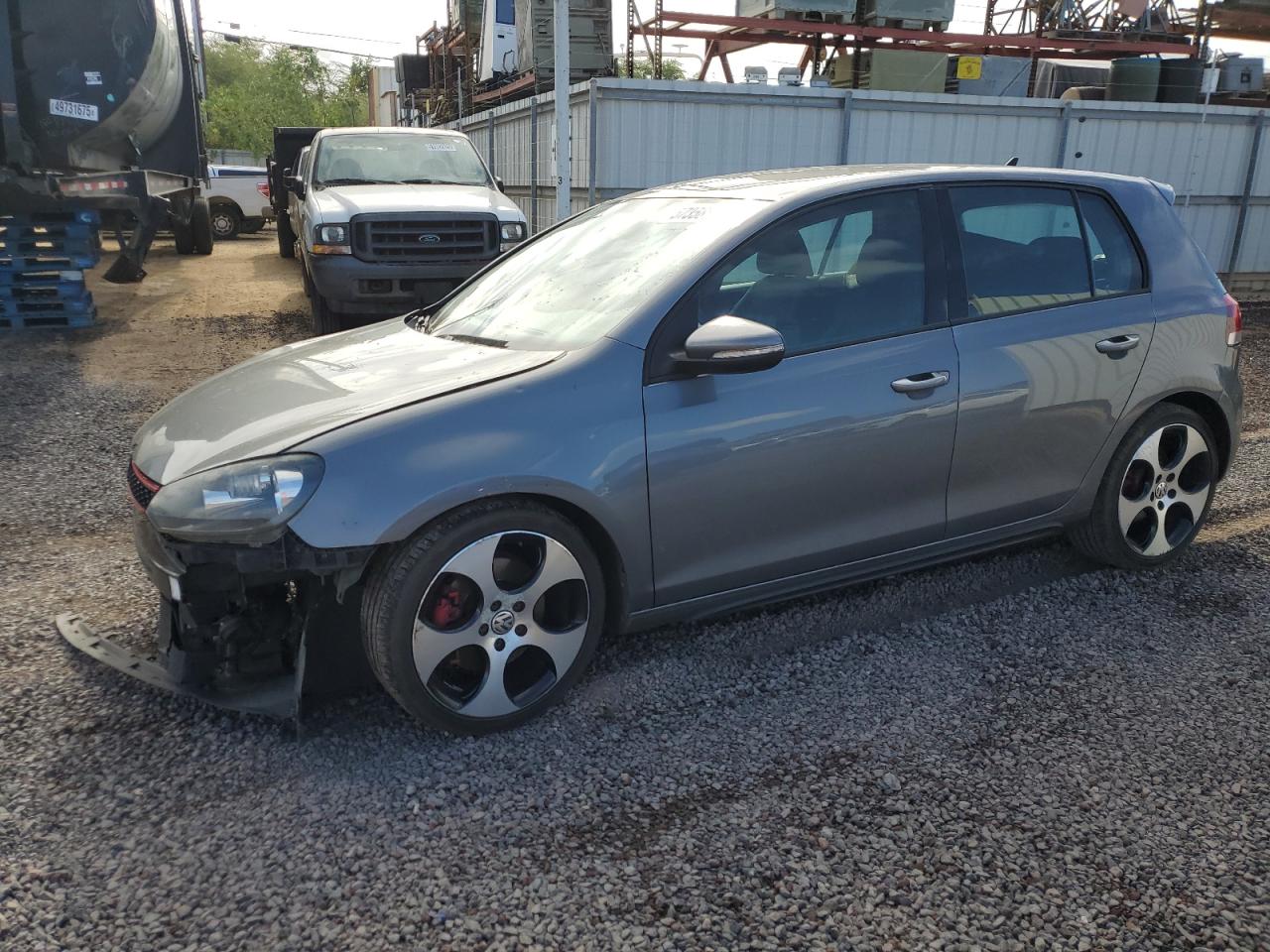 VOLKSWAGEN GOLF GTI