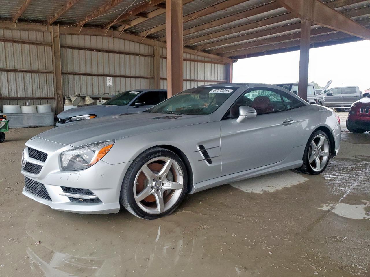 MERCEDES-BENZ SL-CLASS 550