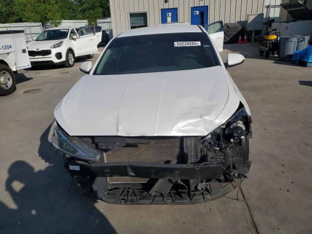 2020 HYUNDAI ELANTRA SE - 5NPD84LF7LH569100
