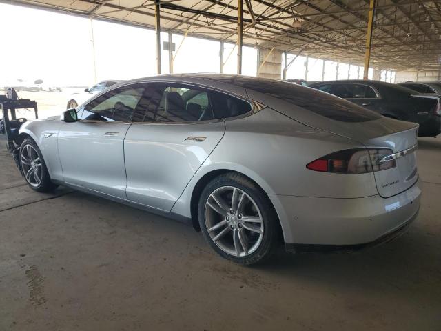 2016 TESLA MODEL S 5YJSA1E29GF120543